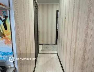 2-комнатная квартира, этаж 2 из 5, 49 м²