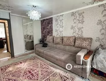 2-комнатная квартира, этаж 2 из 5, 49 м²
