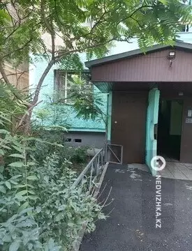 2-комнатная квартира, этаж 1 из 5, 48 м²