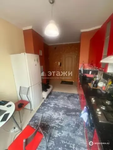 1-комнатная квартира, этаж 4 из 9, 40 м²