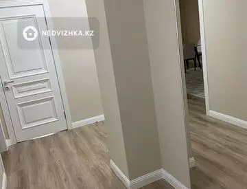 2-комнатная квартира, этаж 13 из 14, 44 м²