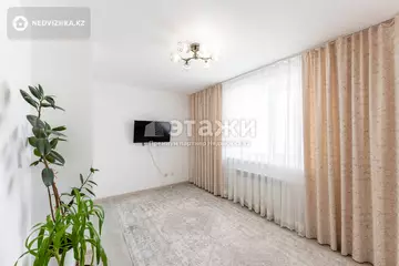 2-комнатная квартира, этаж 4 из 5, 45 м²