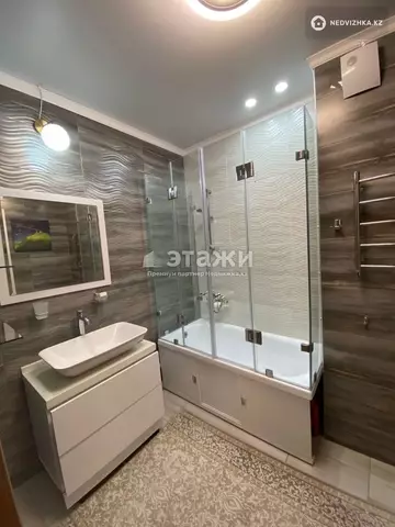 2-комнатная квартира, этаж 3 из 8, 56 м²
