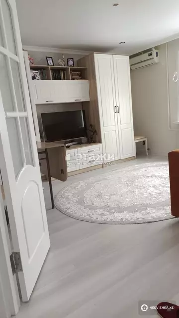 3-комнатная квартира, этаж 2 из 5, 59 м²