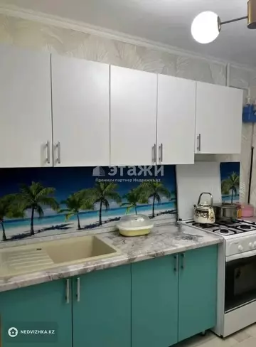 3-комнатная квартира, этаж 1 из 5, 60 м²