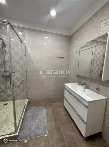 3-комнатная квартира, этаж 3 из 8, 108 м²