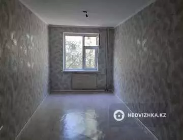 2-комнатная квартира, этаж 4 из 5, 46 м²