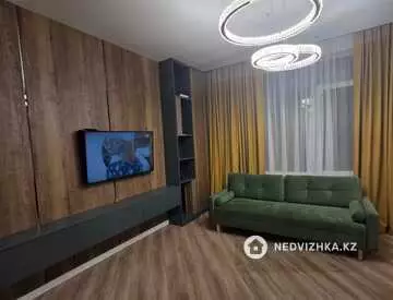3-комнатная квартира, этаж 16 из 18, 80 м², на длительный срок