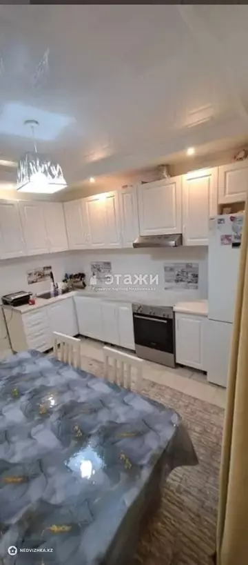 3-комнатная квартира, этаж 1 из 12, 75 м²