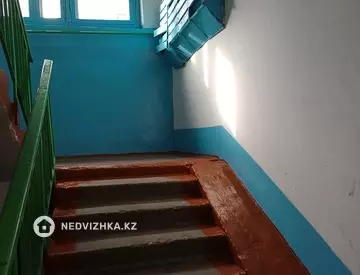 2-комнатная квартира, этаж 3 из 6, 52 м²