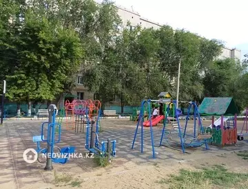 2-комнатная квартира, этаж 3 из 6, 52 м²