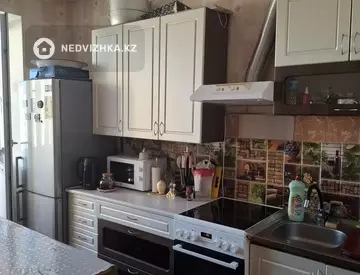 1-комнатная квартира, этаж 4 из 5, 30 м²