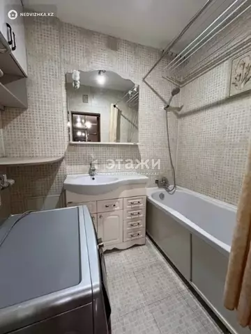 4-комнатная квартира, этаж 6 из 9, 90 м²