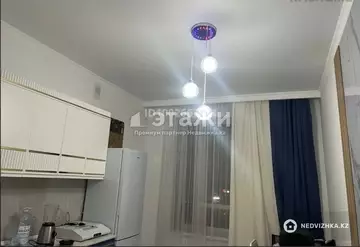 1-комнатная квартира, этаж 3 из 12, 42 м²