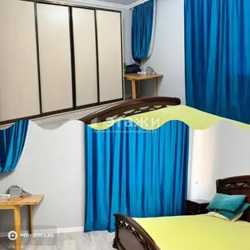 2-комнатная квартира, этаж 3 из 6, 65 м²