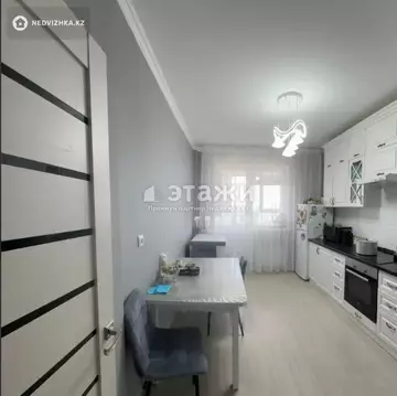 3-комнатная квартира, этаж 1 из 9, 76 м²