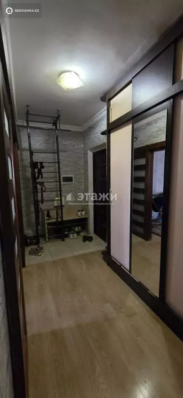 3-комнатная квартира, этаж 8 из 12, 78 м²