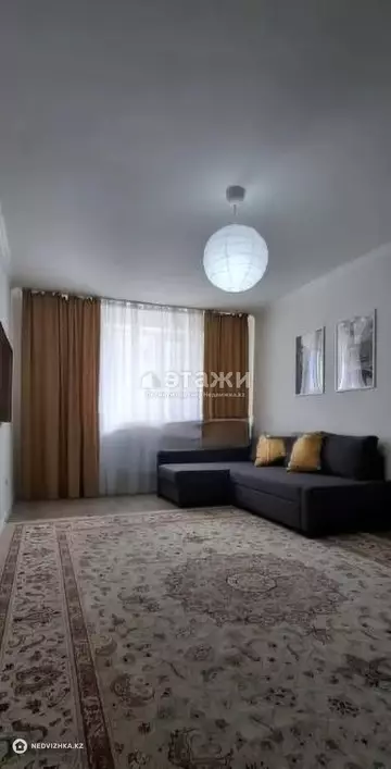 2-комнатная квартира, этаж 3 из 5, 59 м²