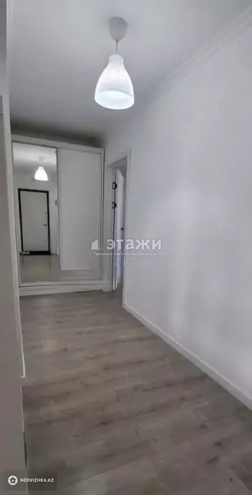 2-комнатная квартира, этаж 3 из 5, 59 м²