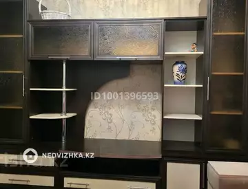 3-комнатная квартира, этаж 3 из 4, 58 м², на длительный срок