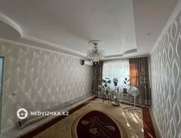 4-комнатная квартира, этаж 1 из 5, 114 м²