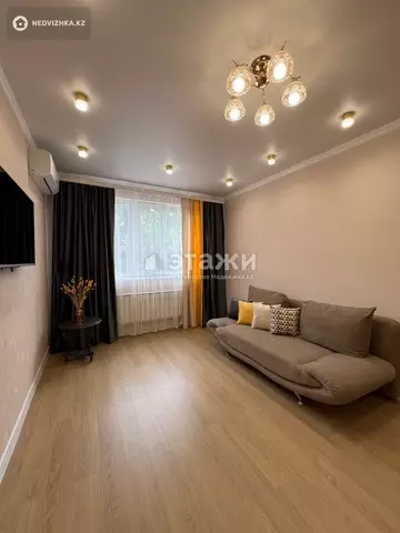 40 м², 2-комнатная квартира, этаж 2 из 12, 40 м², на длительный срок, изображение - 6