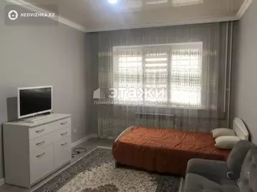 1-комнатная квартира, этаж 5 из 9, 47 м², на длительный срок