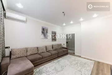2-комнатная квартира, этаж 2 из 12, 72 м²