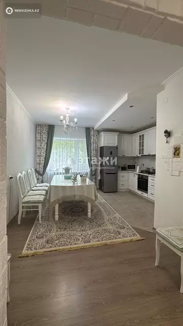 3-комнатная квартира, этаж 2 из 5, 113 м²