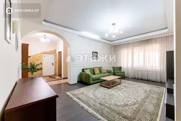 3-комнатная квартира, этаж 7 из 7, 112 м²