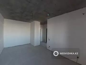 1-комнатная квартира, этаж 9 из 16, 38 м²