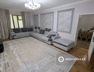 5-комнатный дом, 8 соток, 221 м²