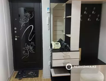 3-комнатная квартира, этаж 2 из 5, 59 м²