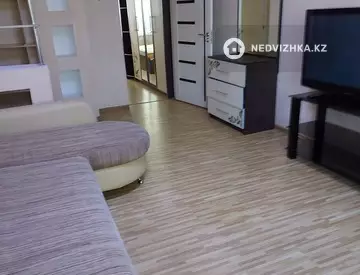 59 м², 3-комнатная квартира, этаж 2 из 5, 59 м², изображение - 8