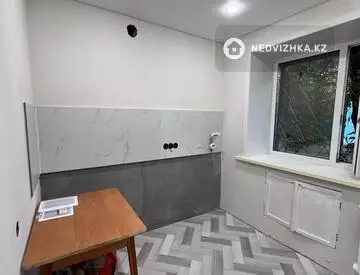 1-комнатная квартира, этаж 1 из 5, 31 м²