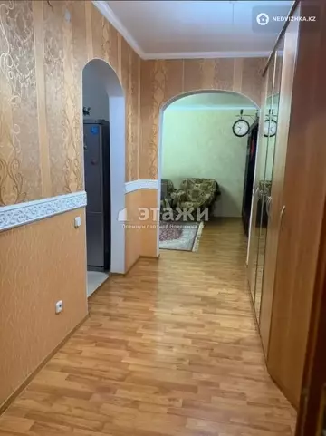 2-комнатная квартира, этаж 4 из 10, 67 м²
