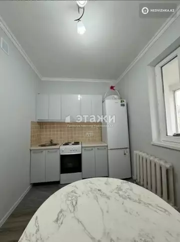 1-комнатная квартира, этаж 3 из 18, 35 м²