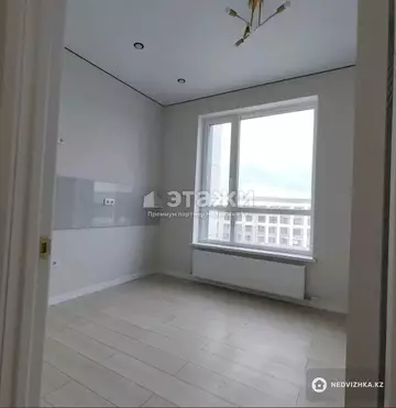 1-комнатная квартира, этаж 9 из 16, 42 м²