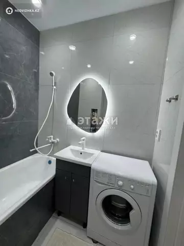 2-комнатная квартира, этаж 1 из 9, 61 м²