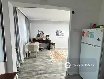 2-комнатная квартира, этаж 5 из 5, 45 м²