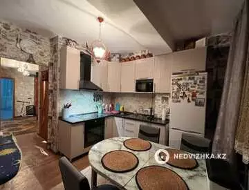 3-комнатная квартира, этаж 5 из 5, 80 м²