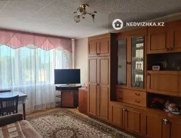 3-комнатная квартира, этаж 6 из 9, 60 м²