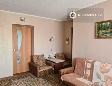 3-комнатная квартира, этаж 6 из 9, 60 м²