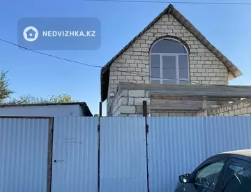 2-комнатная дача, 11 соток, 60 м²