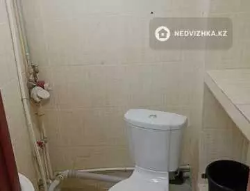 Помещение, этаж 1 из 3, 53 м², на длительный срок