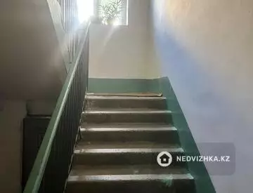 2-комнатная квартира, этаж 1 из 6, 48 м²