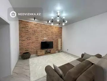 2-комнатная квартира, этаж 7 из 8, 58 м²