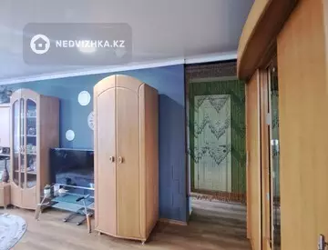 3-комнатная квартира, этаж 10 из 10, 62 м²