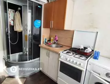 2-комнатная квартира, этаж 2 из 2, 40 м²