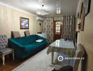 2-комнатная квартира, этаж 4 из 5, 44 м²
